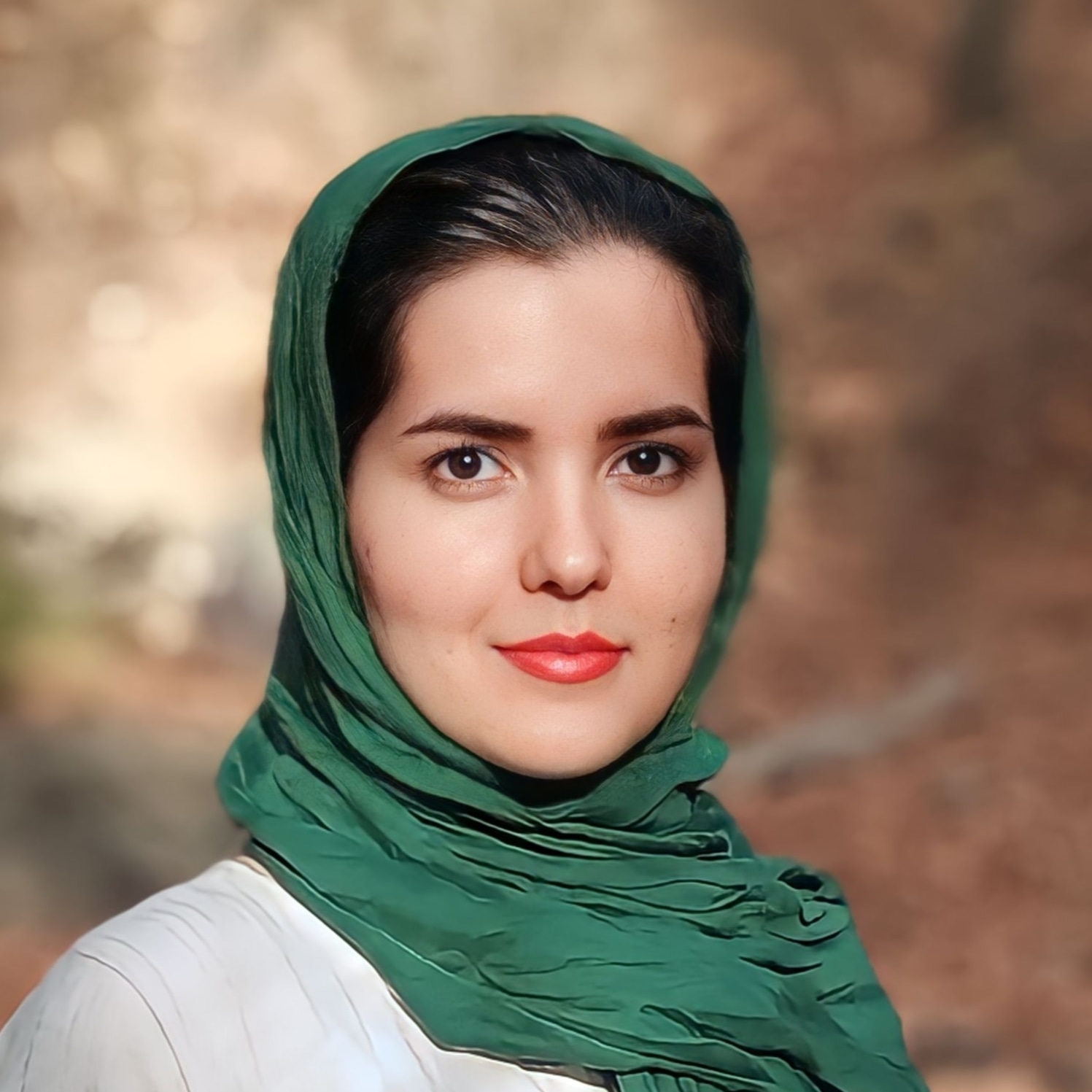 عاطفه غفوریان نسب